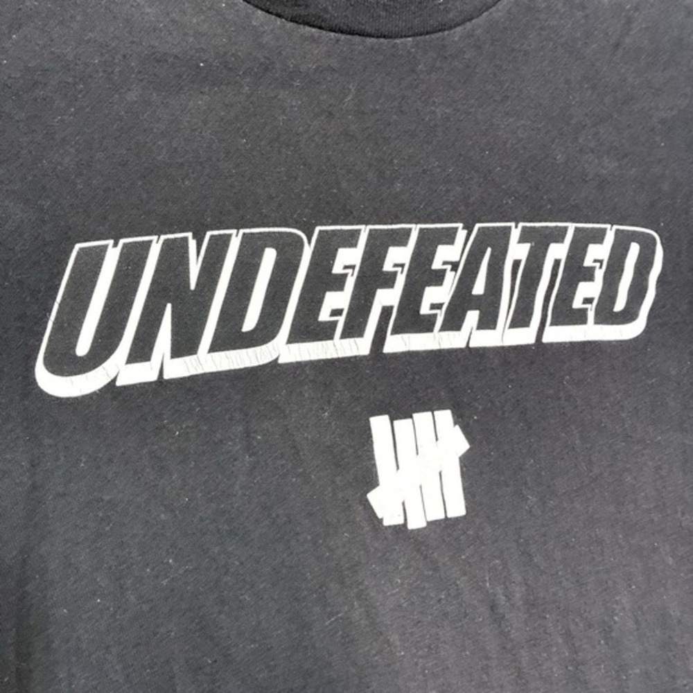 Undefeated Graphic T-Shirt Mens‎ Large Black Short Sleeve Streetwear USA Made